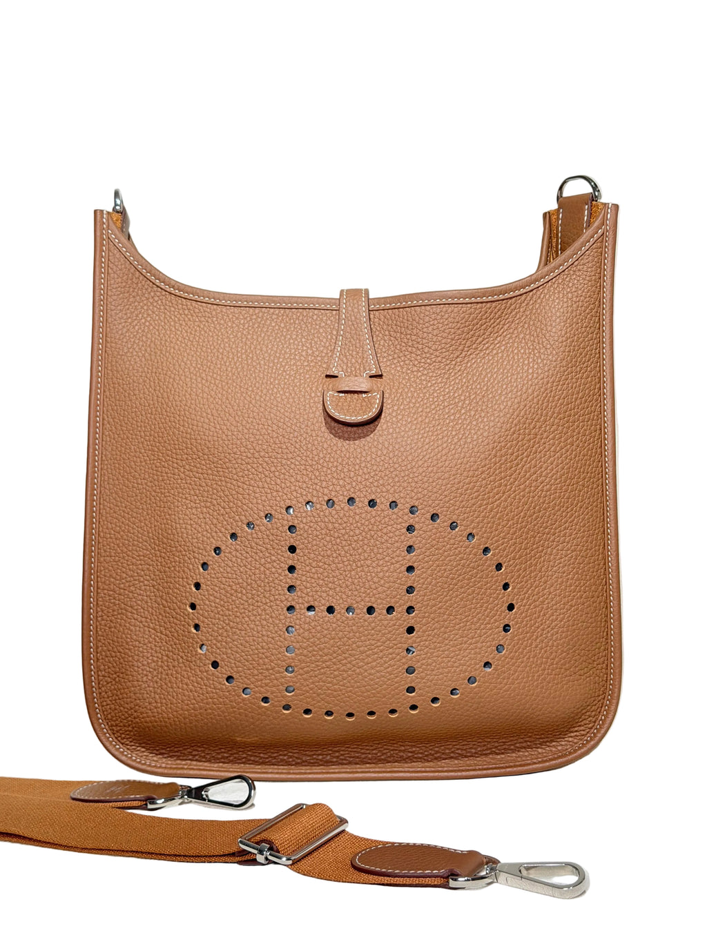 Hermès Evelyne PM Gold on Gold Hardware (Stamp W)