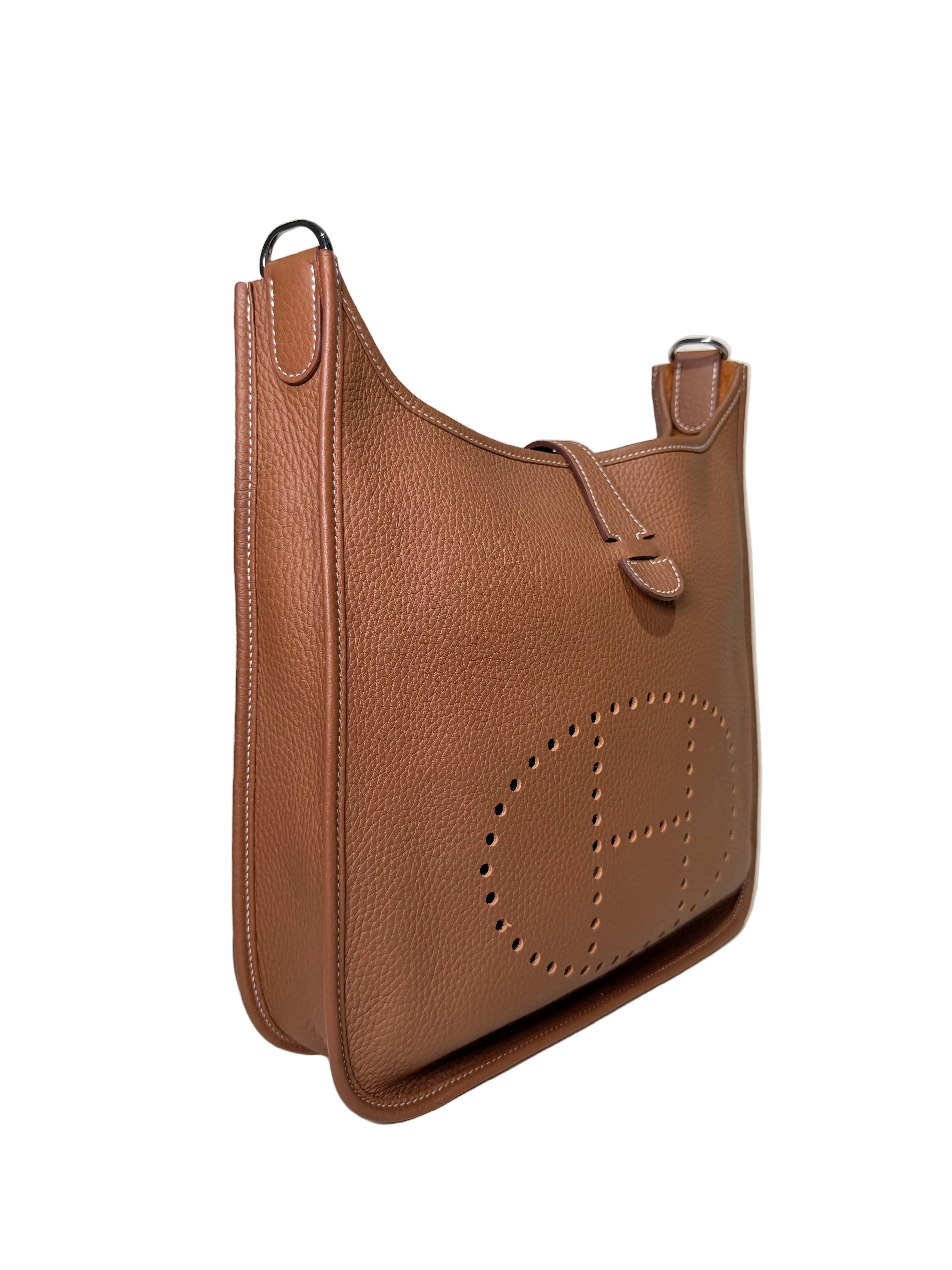 Hermès Evelyne PM Gold on Gold Hardware (Stamp W)