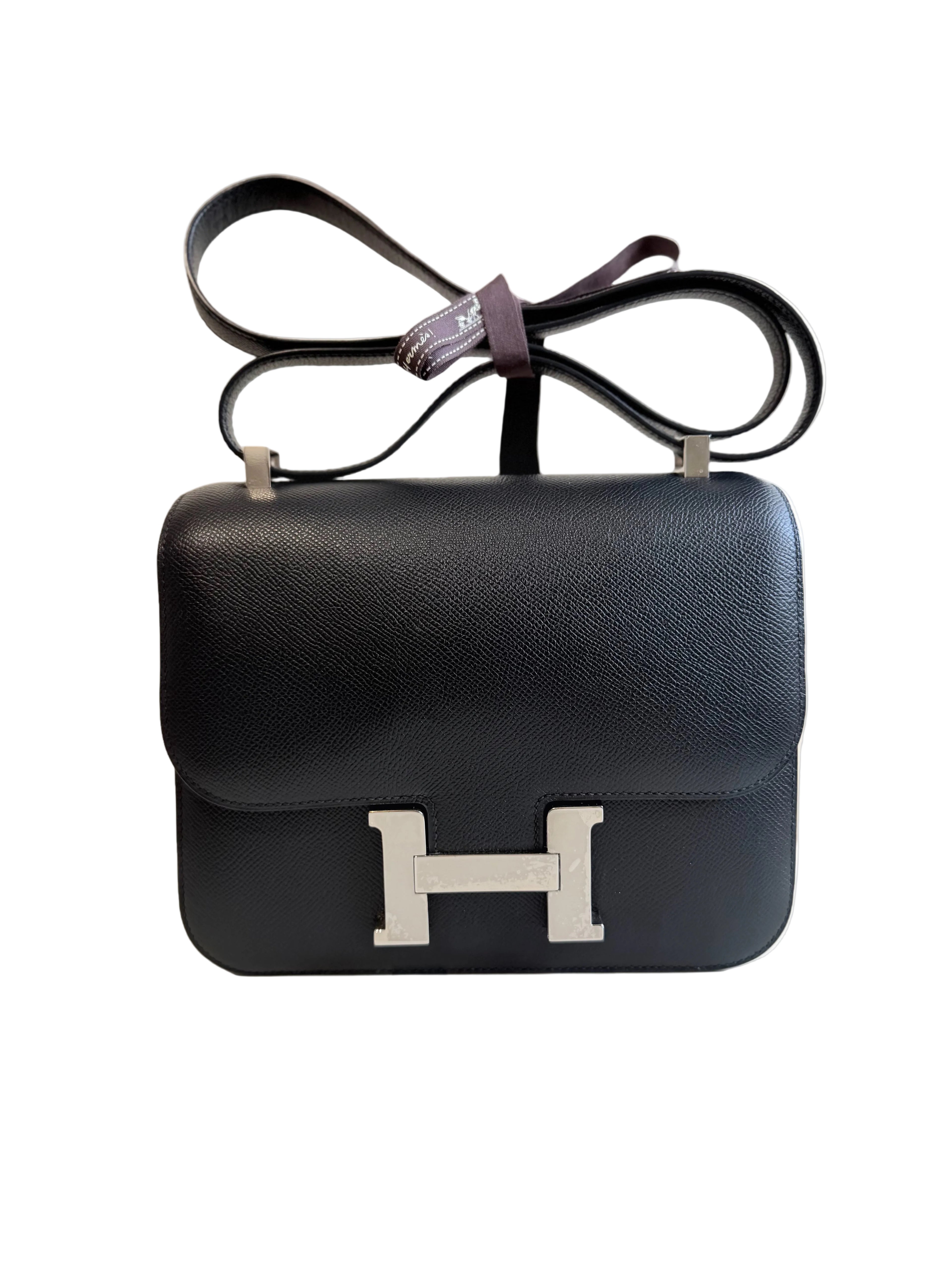 Hermès Constance 24 in Noir Palladium Hardware