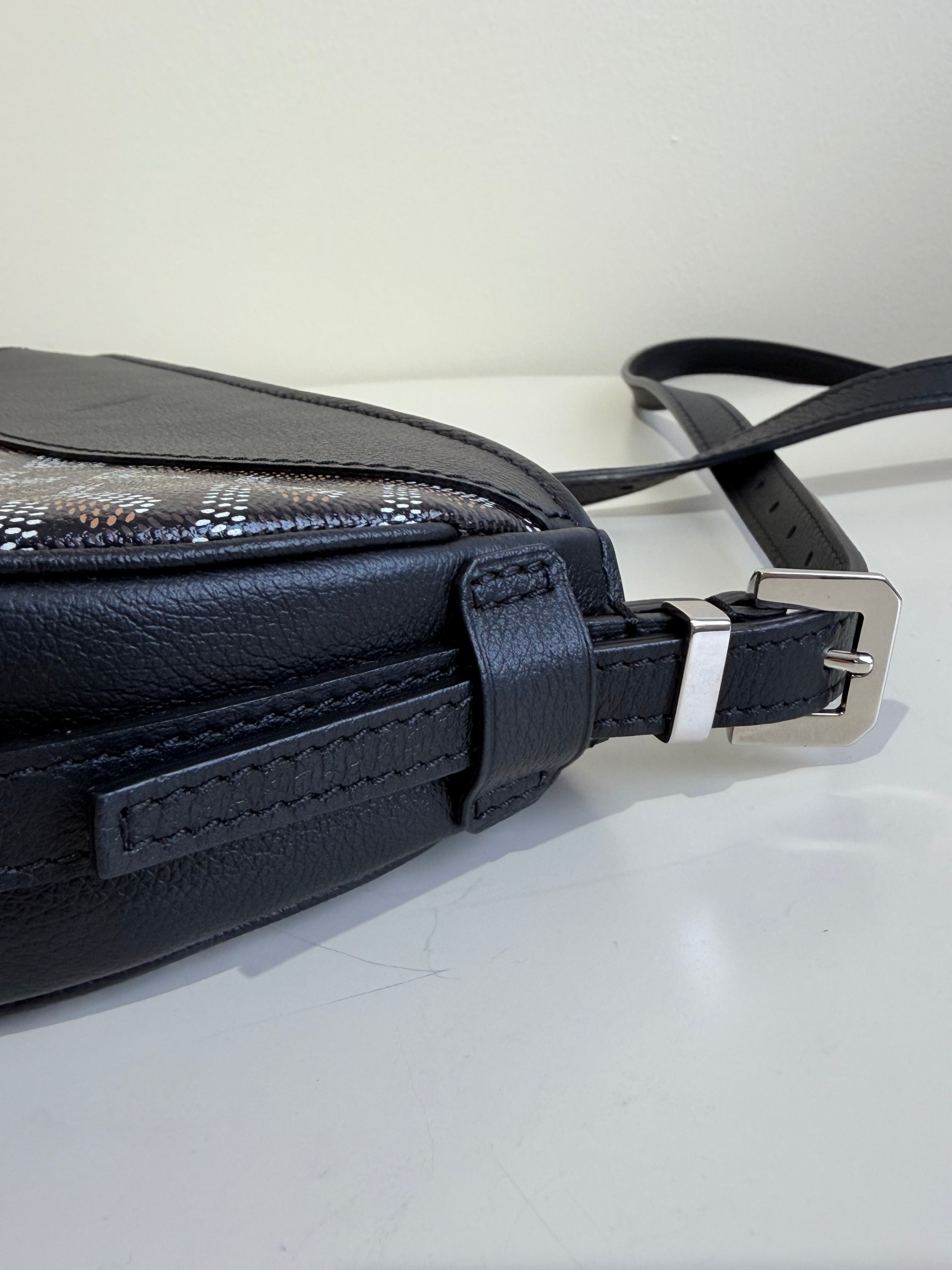 Goyard Hirondelle in Black