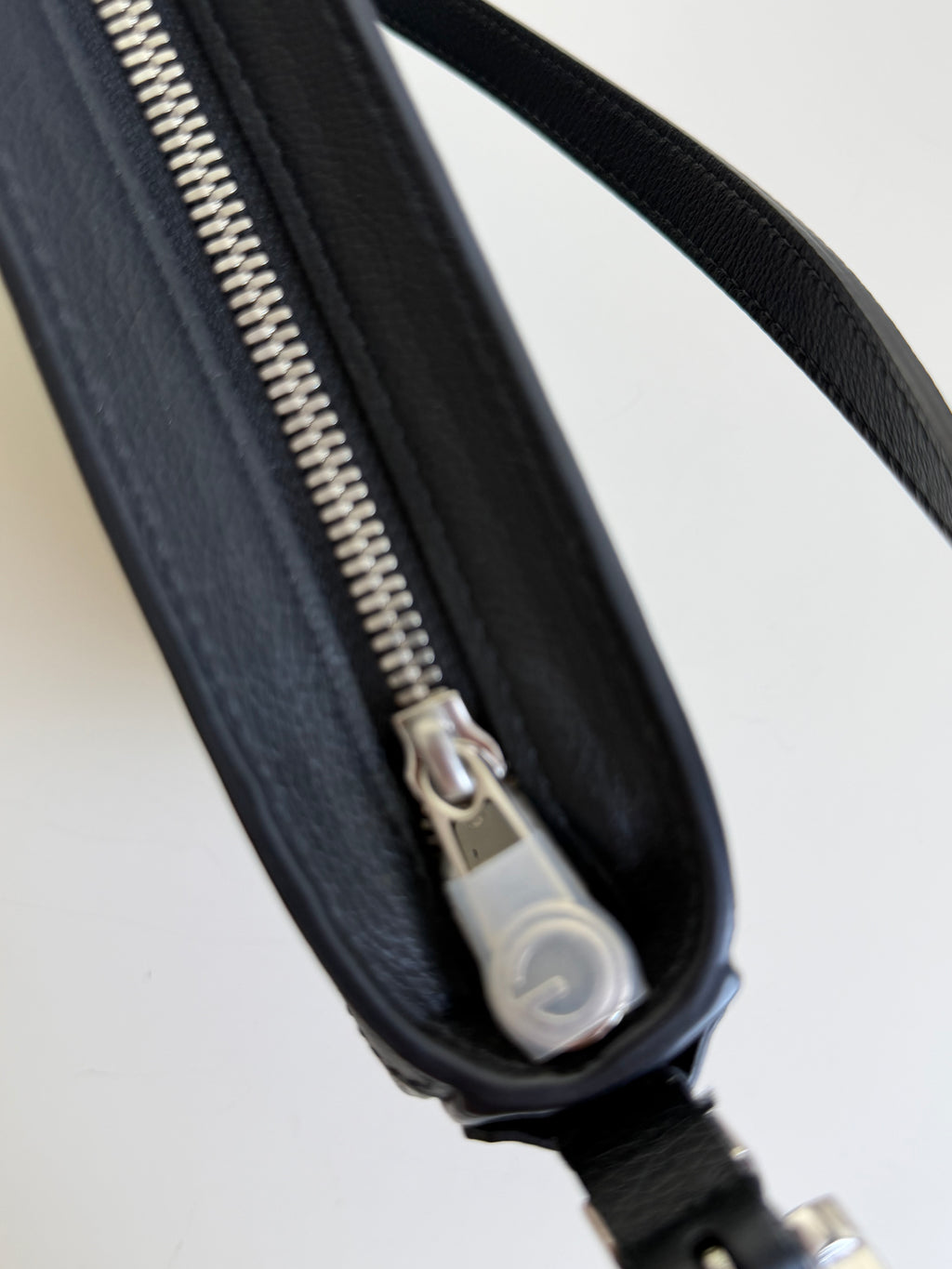 Goyard Hirondelle in Black