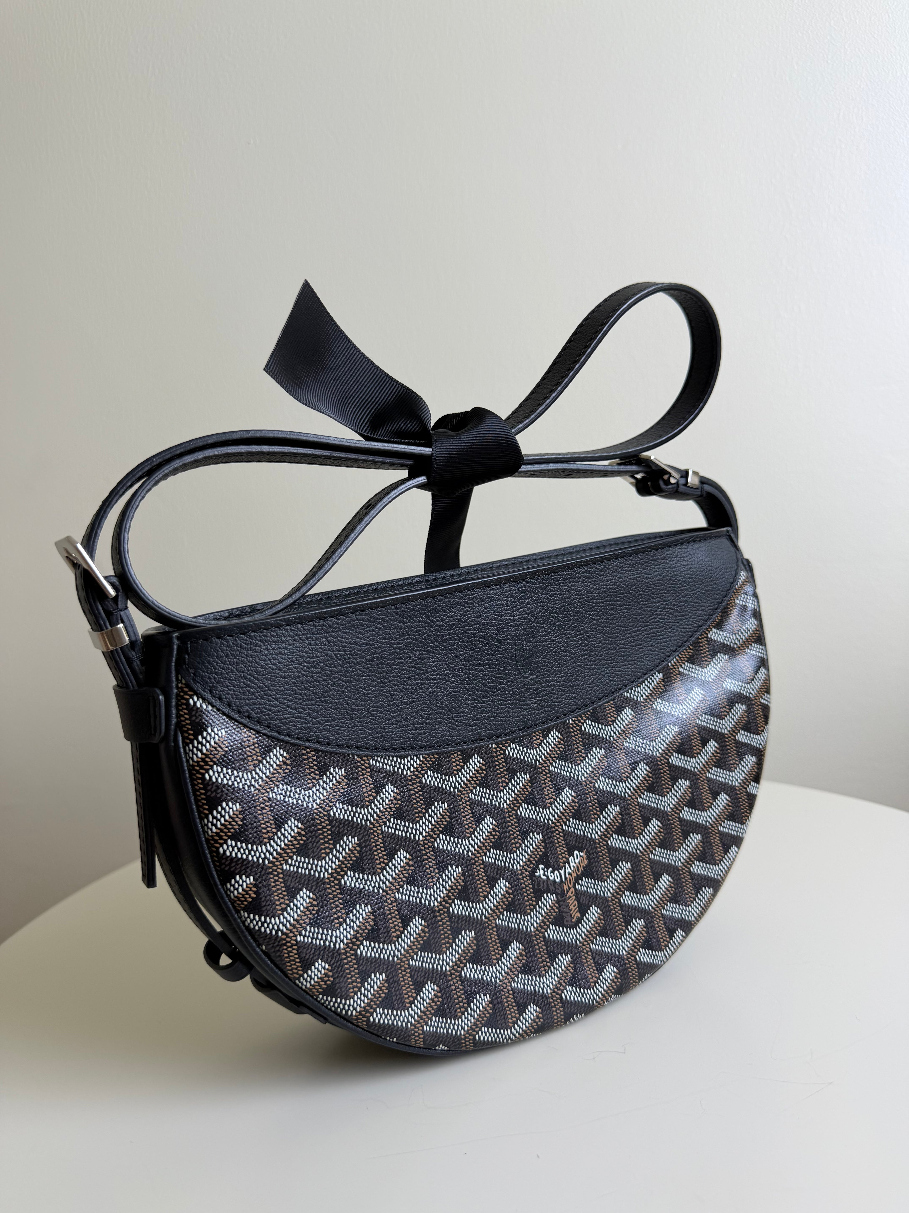 Goyard Hirondelle in Black