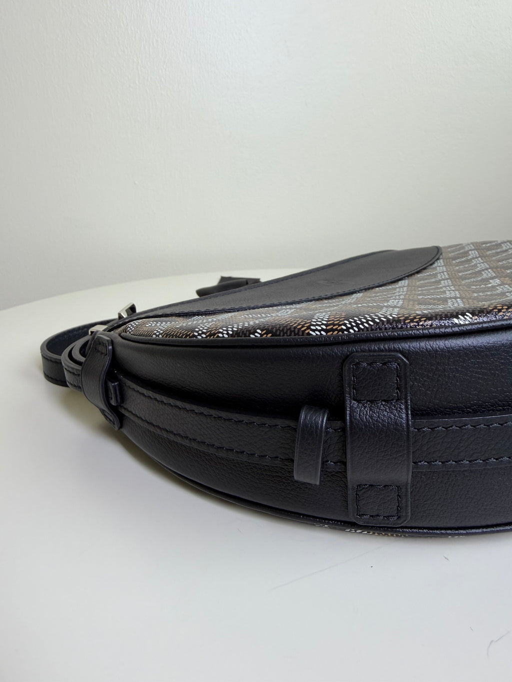 Goyard Hirondelle in Black