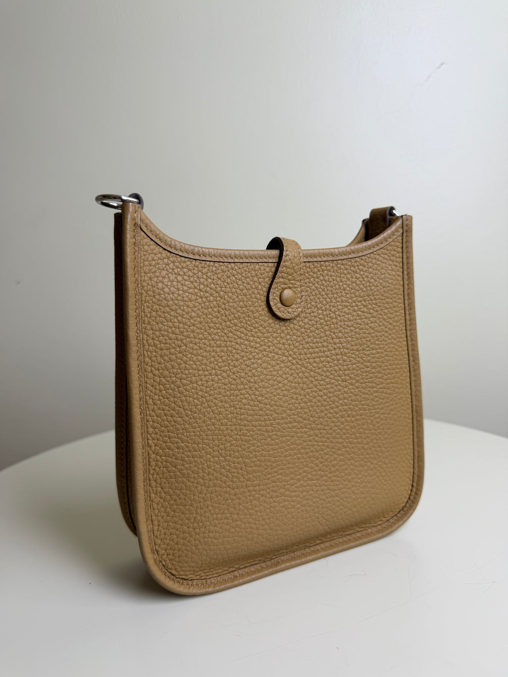 Hermès Evelyne TPM in Biscuit Gold Hardware