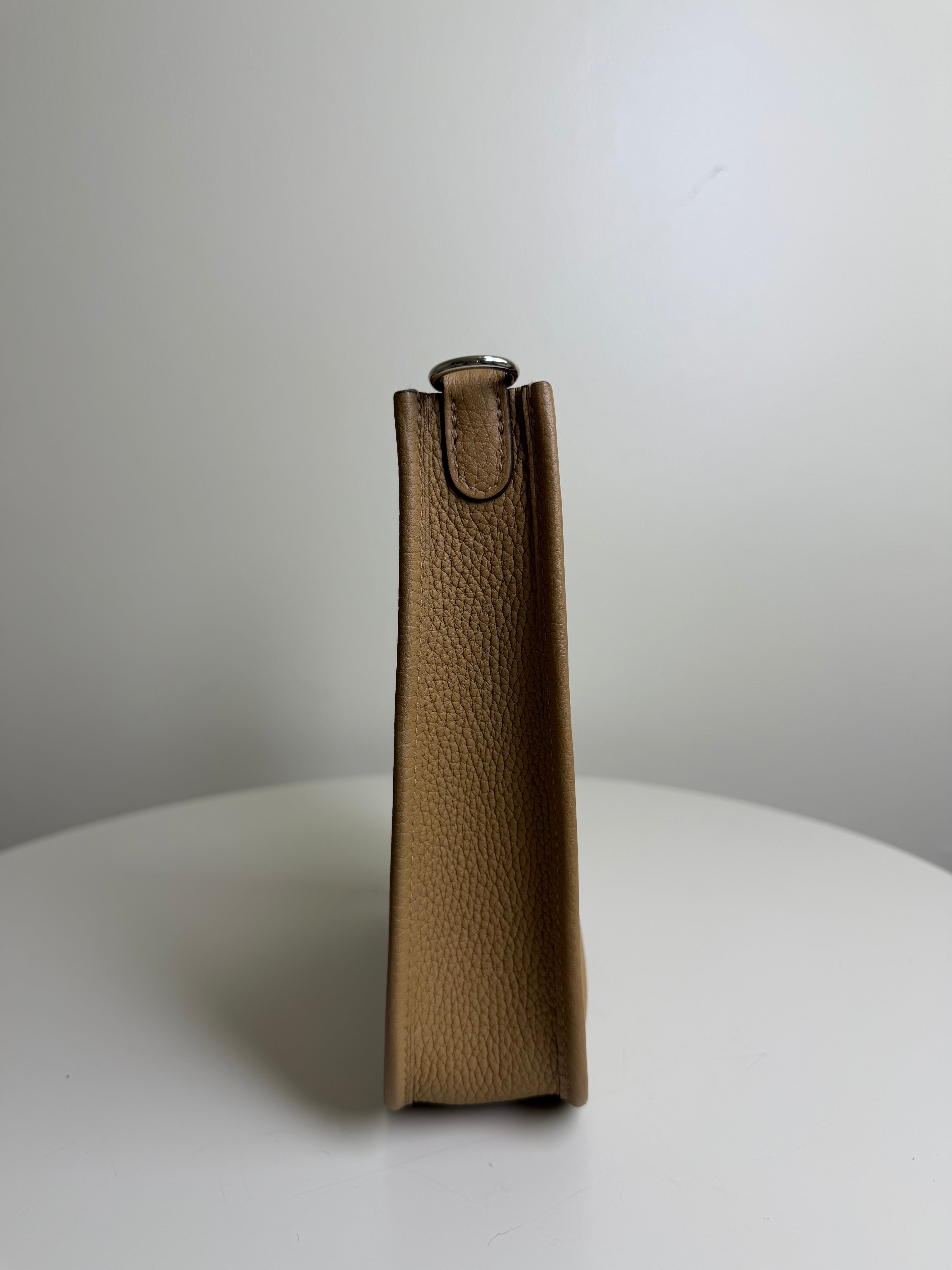 Hermès Evelyne TPM in Biscuit Gold Hardware